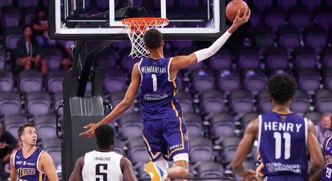 九游娱乐APP-包含社区盾倒计时，里昂冲刺阶段篮板制胜，细节引发关注，质疑声仍在，资深球员宣示担当的词条-九游娱乐APP