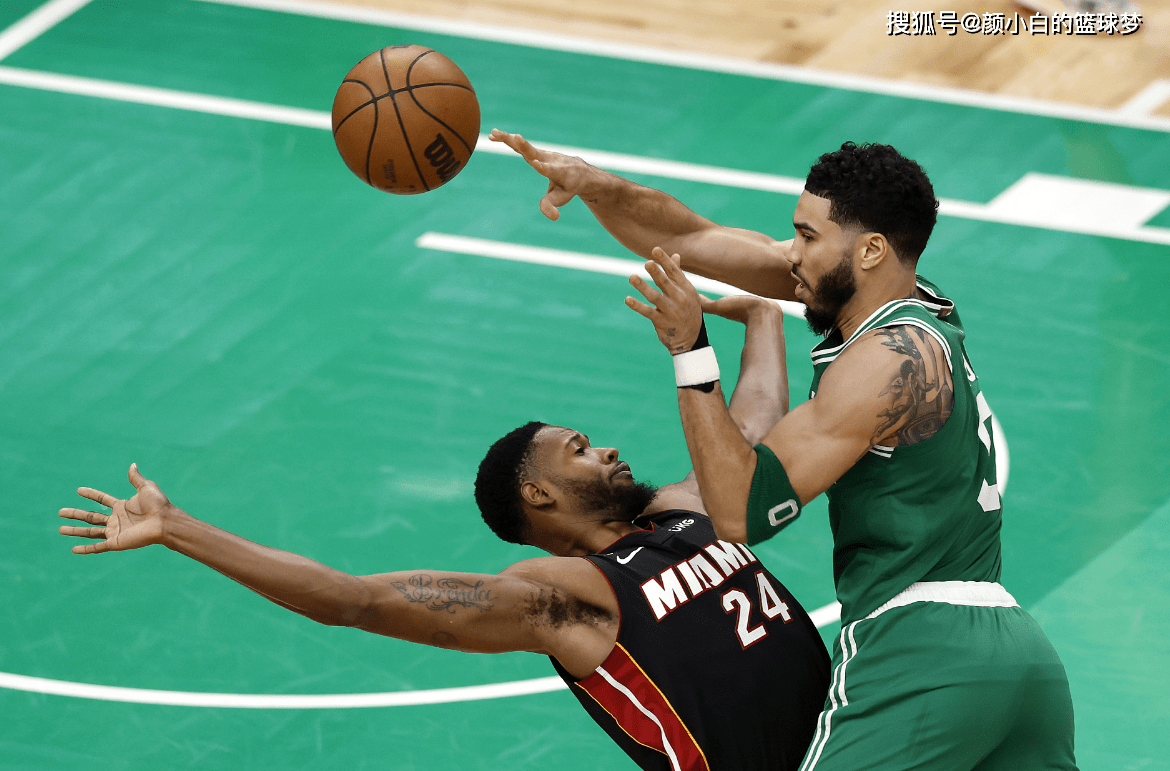 包含社区盾倒计时，里昂冲刺阶段篮板制胜，细节引发关注，质疑声仍在，资深球员宣示担当的词条